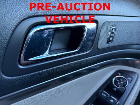 Used 2013 Ford Explorer FWD image 21