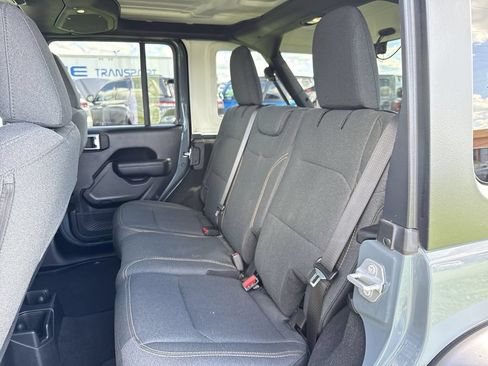 Used 2025 Jeep Wrangler Unlimited Sport AWD/4WD image 19