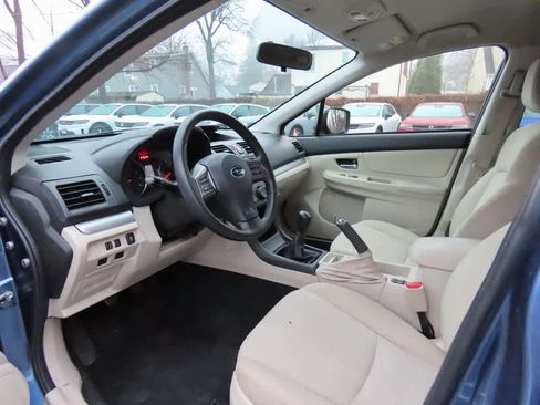 Used 2014 Subaru Crosstrek 2.0i Premium image 2