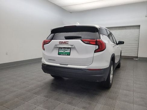 Used 2018 GMC Terrain SLE image 7