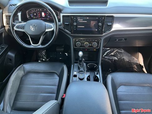 Used 2020 Volkswagen Atlas Cross Sport SEL Premium AWD/4WD image 15
