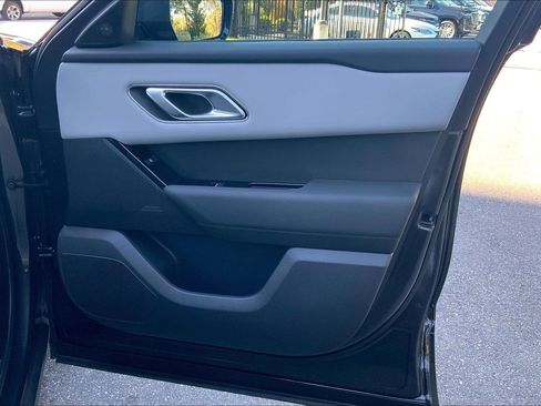 Used 2026 Land Rover Range Rover Velar S image 22