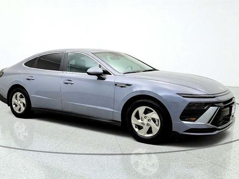 Used 2026 Hyundai Sonata SE FWD image 3