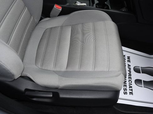 Used 2017 Honda CR-V EX image 24