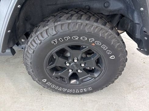 Used 2023 Jeep Wrangler Unlimited w/ Cold Weather Group AWD/4WD image 11
