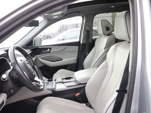 Used 2024 Acura MDX SH-AWD w/ Advance Package image 11