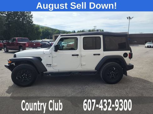 Used 2021 Jeep Wrangler Unlimited Sport AWD/4WD image 4