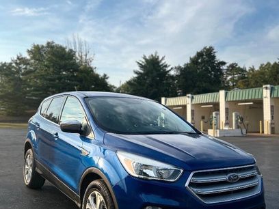 Used 2017 Ford Escape SE
