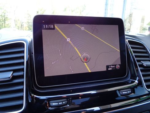 Used 2019 Mercedes-Benz GLS 450 4MATIC image 13