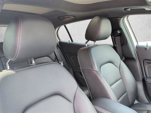 Used 2019 Mercedes-Benz GLA 250 image 23