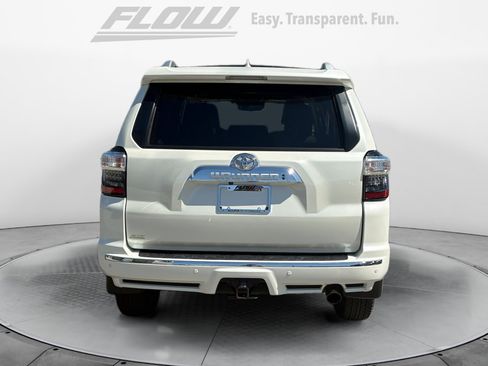 Used 2022 Toyota 4Runner Limited AWD/4WD image 8