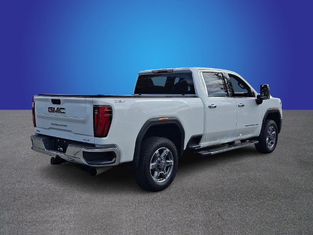 Used 2025 GMC Sierra 2500 SLT AWD/4WD image 4