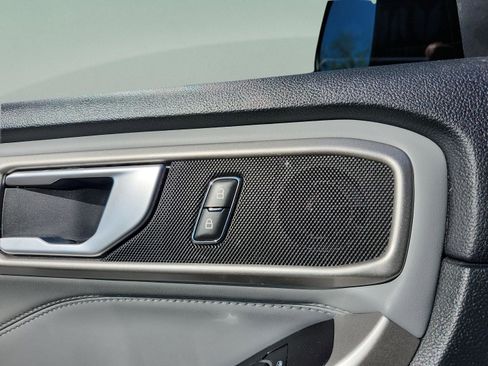 Certified 2023 Ford Explorer XLT w/ Equipment Group 202A image 23