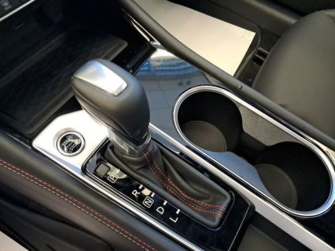 New 2025 Nissan Altima 2.5 SR w/ SR Premium Package image 25