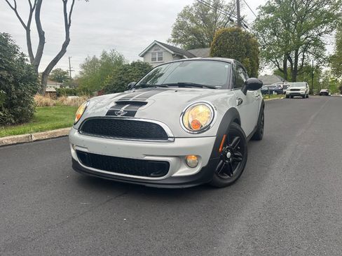 Used 2013 MINI Cooper Coupe S FWD image 2