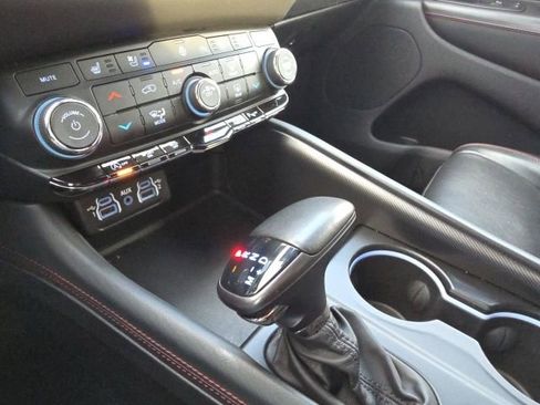 Used 2024 Dodge Durango GT image 24