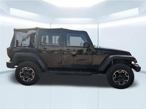 Used 2010 Jeep Wrangler Unlimited Sport AWD/4WD image 4