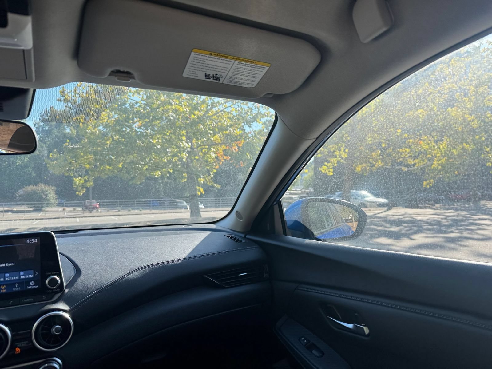 Used 2025 Nissan Sentra SV FWD image 32