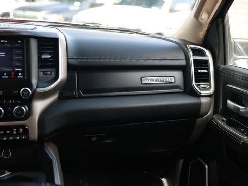 Used 2020 RAM 2500 Laramie AWD/4WD image 32