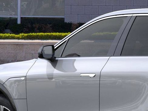 New 2026 Cadillac Lyriq Luxury image 12