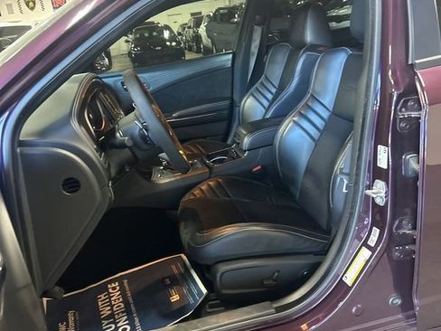 Used 2022 Dodge Charger SRT Hellcat w/ Harman/Kardon Audio Group image 5
