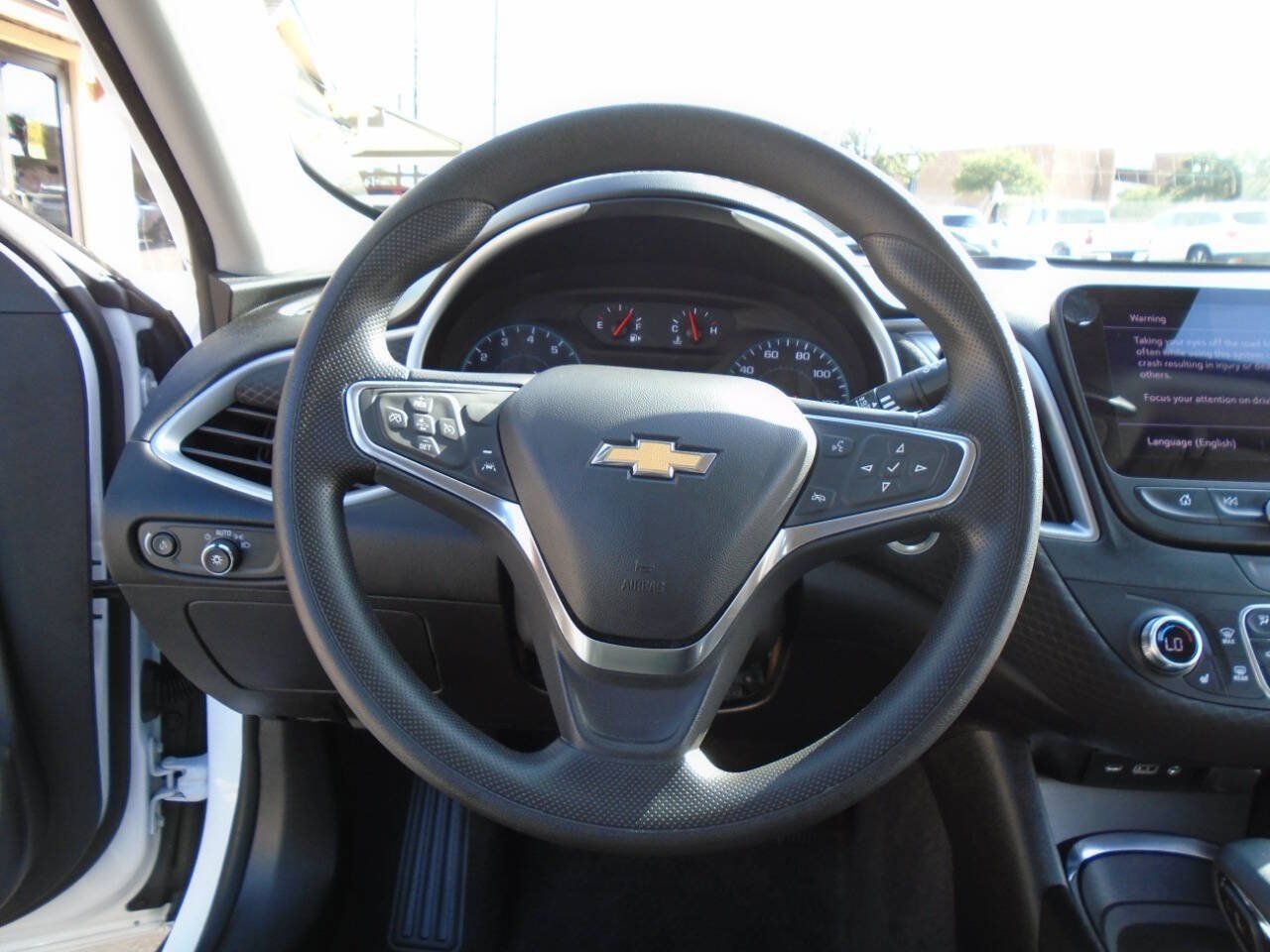 Used 2025 Chevrolet Malibu LT FWD image 15