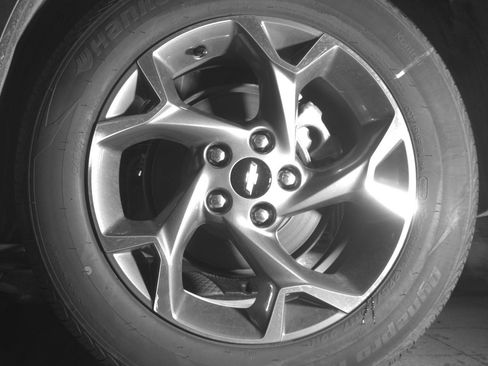 Used 2025 Chevrolet Trax LT w/ LT Convenience Package FWD image 14