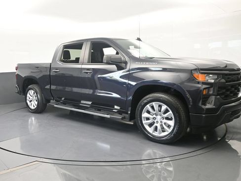Used 2022 Chevrolet Silverado 1500 Custom RWD image 8