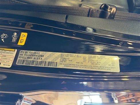 Used 2022 Jeep Wrangler Unlimited Sahara w/ Cold Weather Group image 31