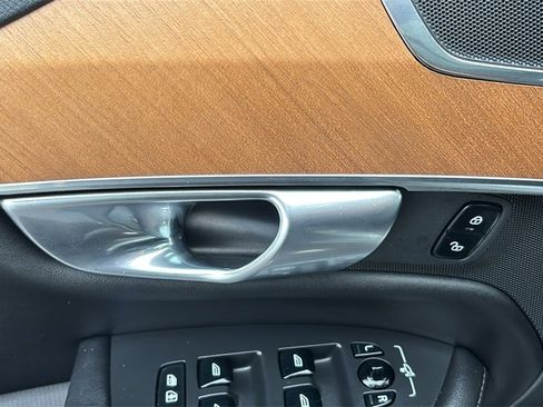 Certified 2023 Volvo XC90 B6 Core w/ Climate Package image 13