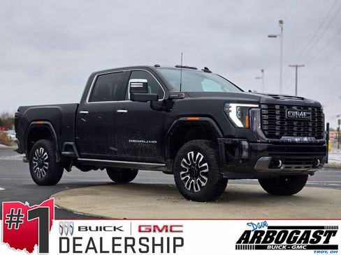 Used 2024 GMC Sierra 2500 Denali Ultimate w/ Max Trailering Package image 1