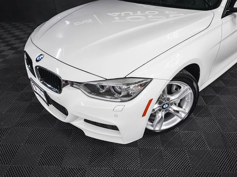 Used 2014 BMW 335i xDrive Sedan AWD/4WD image 3