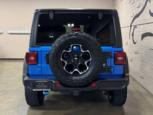 Used 2023 Jeep Wrangler Unlimited Rubicon 4xe w/ Dual Top Group image 6