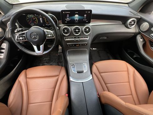 Used 2023 Mercedes-Benz GLC 300 4MATIC Coupe image 13