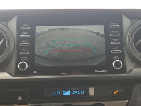 Used 2022 Toyota Tacoma SR image 26