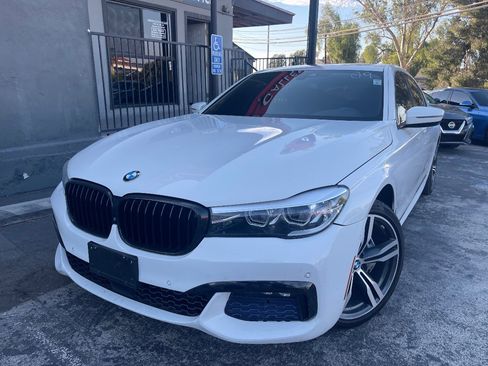 Used 2016 BMW 740i image 1