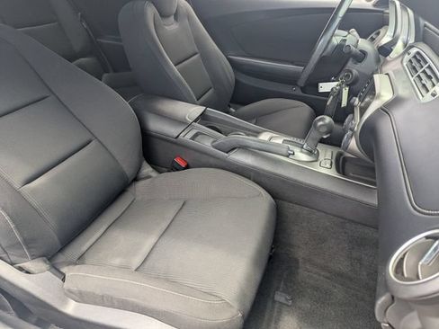 Used 2015 Chevrolet Camaro SS w/ RS Package RWD image 10