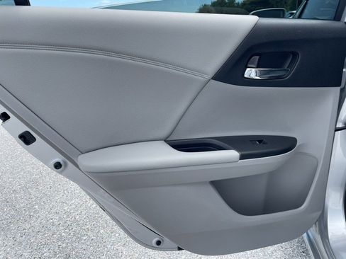 Used 2014 Honda Accord EX-L image 23