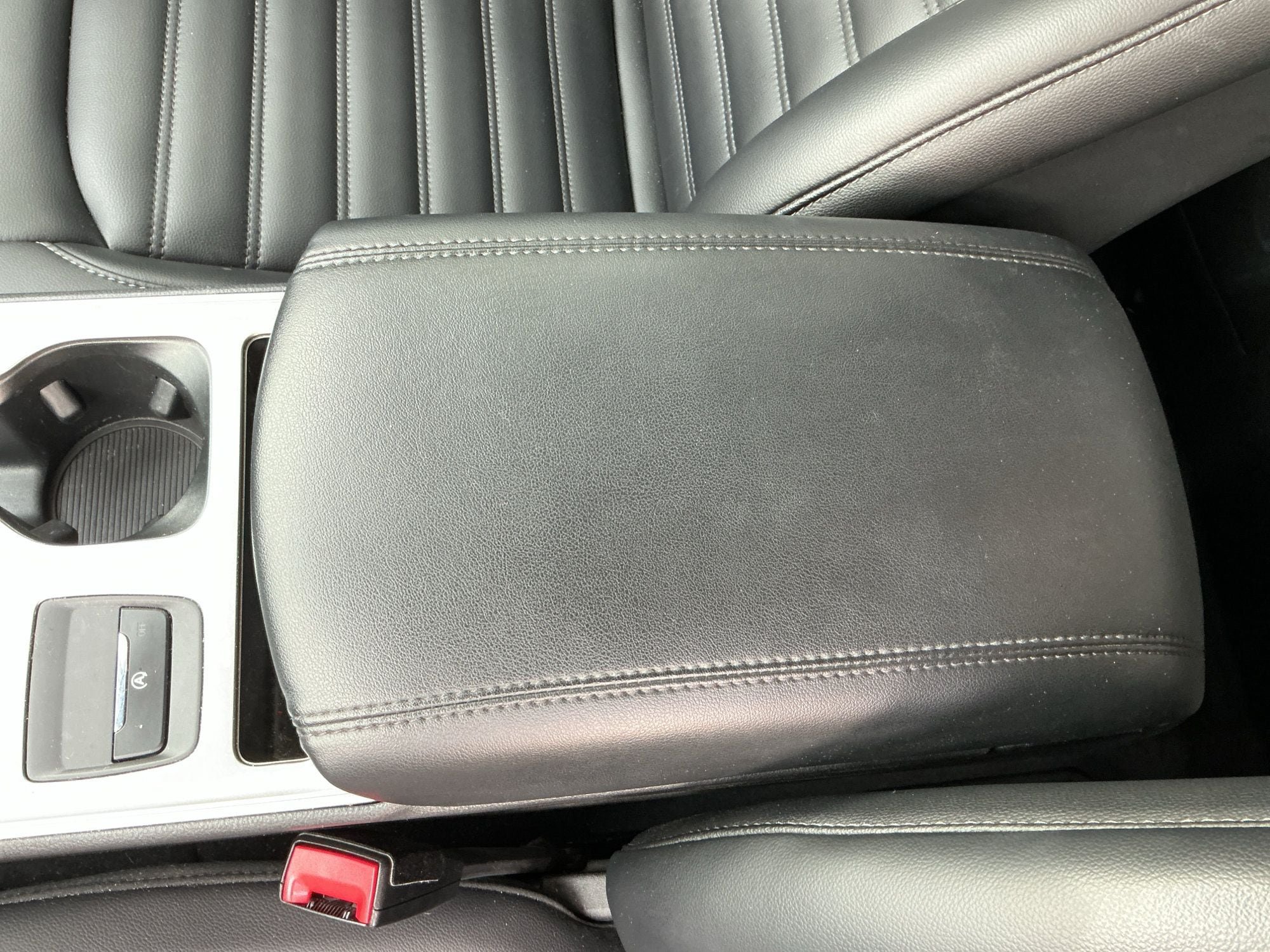 Used 2024 Ford Edge SEL w/ Convenience Package AWD/4WD image 11
