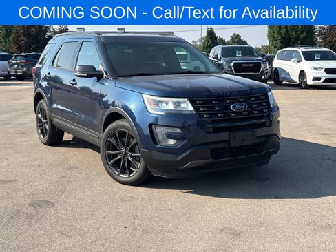 Used 2017 Ford Explorer XLT w/ Equipment Group 202A AWD/4WD image 1