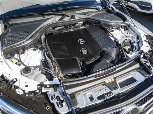 Used 2025 Mercedes-Benz GLC 350e GLC 350e image 18