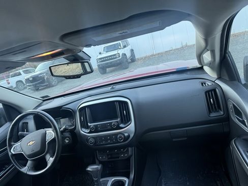 Certified 2021 Chevrolet Colorado LT w/ LT Convenience Package image 16