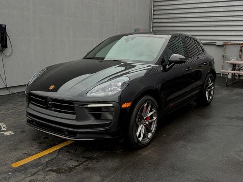Used 2026 Porsche Macan GTS AWD/4WD image 35