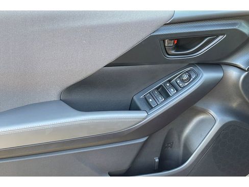 Certified 2025 Subaru Crosstrek 2.0i Premium image 11