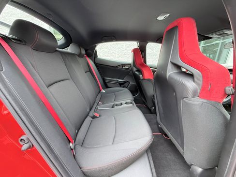 Used 2019 Honda Civic Type R image 40