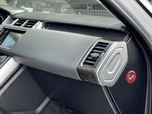 Used 2014 Land Rover Range Rover Sport Supercharged image 29