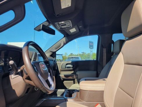 Used 2021 GMC Sierra 1500 SLT AWD/4WD image 9
