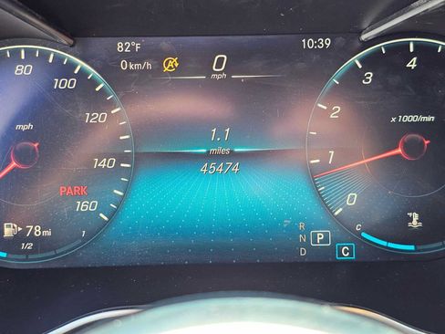 Used 2022 Mercedes-Benz GLC 300 image 24