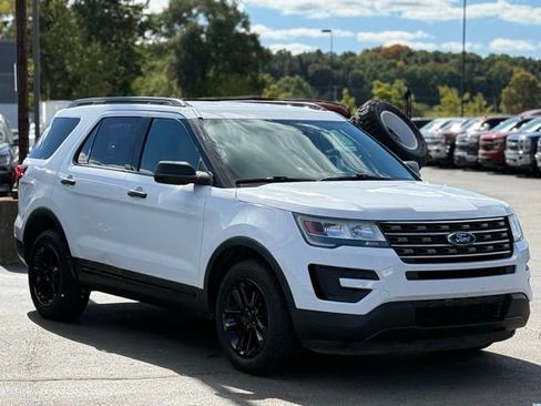 Used 2017 Ford Explorer 4WD image 35