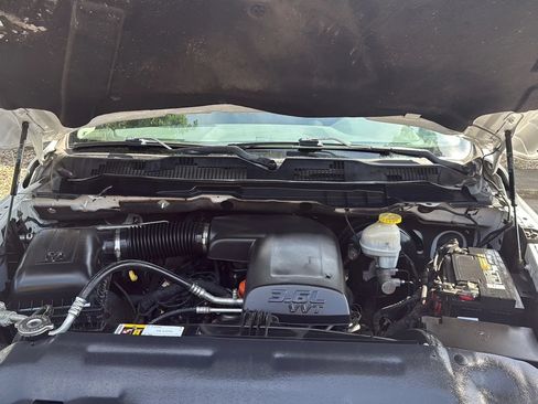 Used 2019 RAM 1500 Tradesman w/ Popular Equipment Group RWD image 9